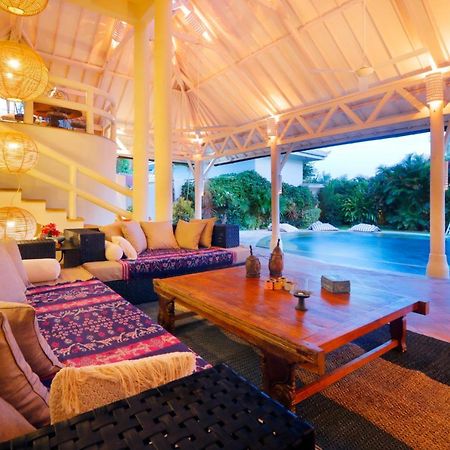 La Villa Oberoi Seminyak  Bagian luar foto