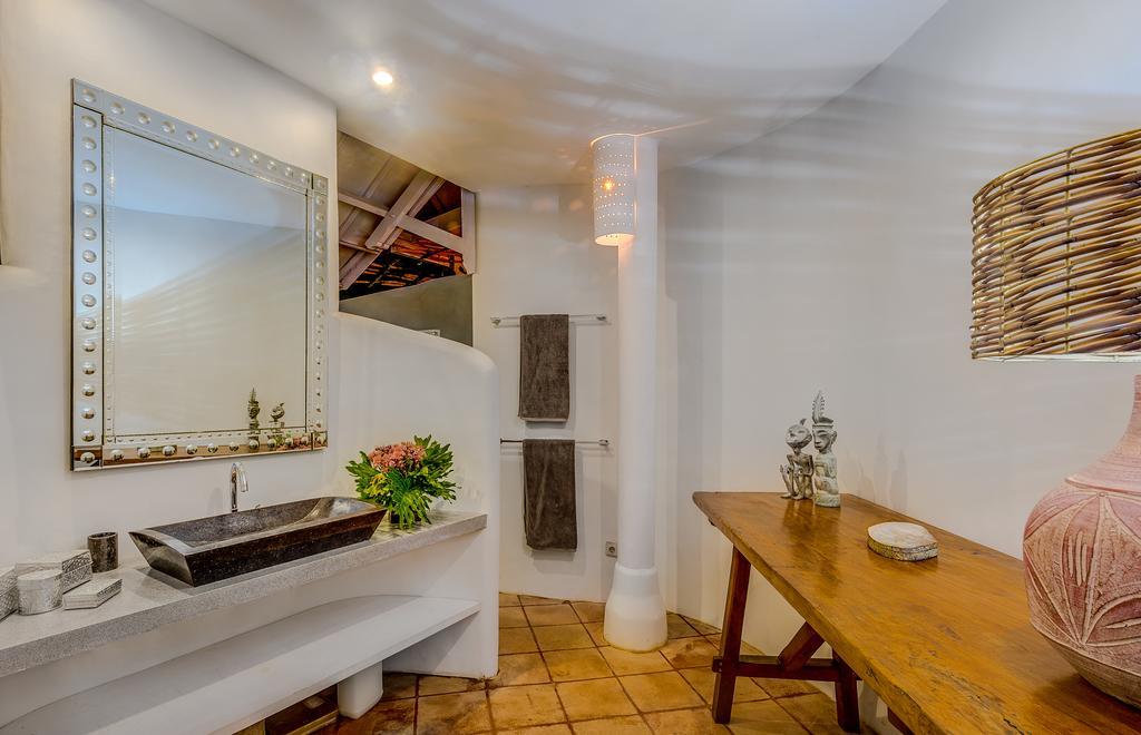 La Villa Oberoi Seminyak  Ruang foto
